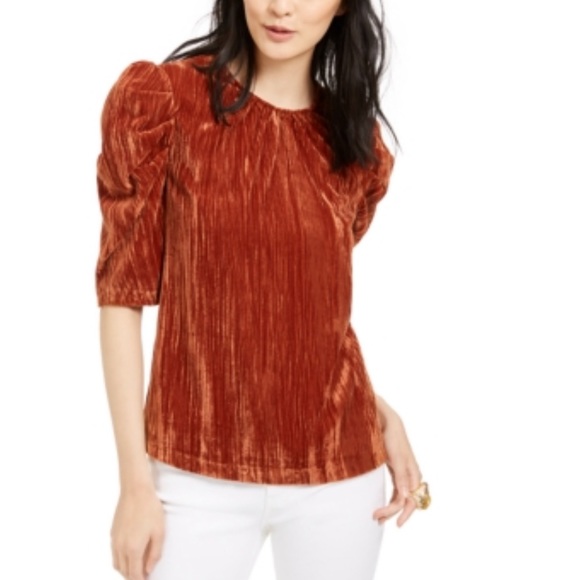 LEYDEN Crushed Velvet Puff-Sleeve Top - Picture 2 of 3